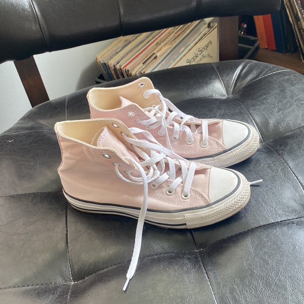 Pink converse